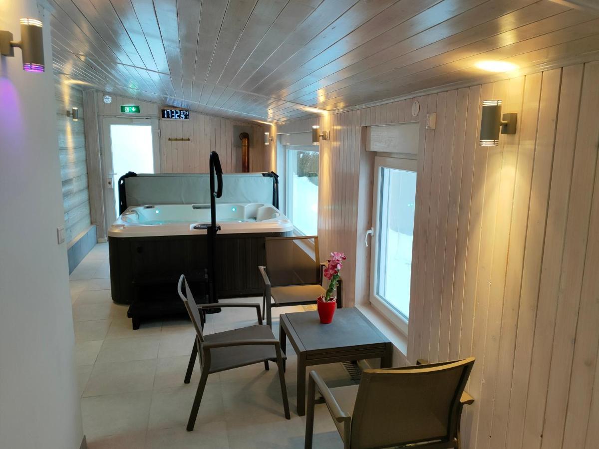Gite 295 Montagnes Du Jura Avec Spa Et Sauna Classe 3 Etoiles Foncine-le-Haut Exterior foto