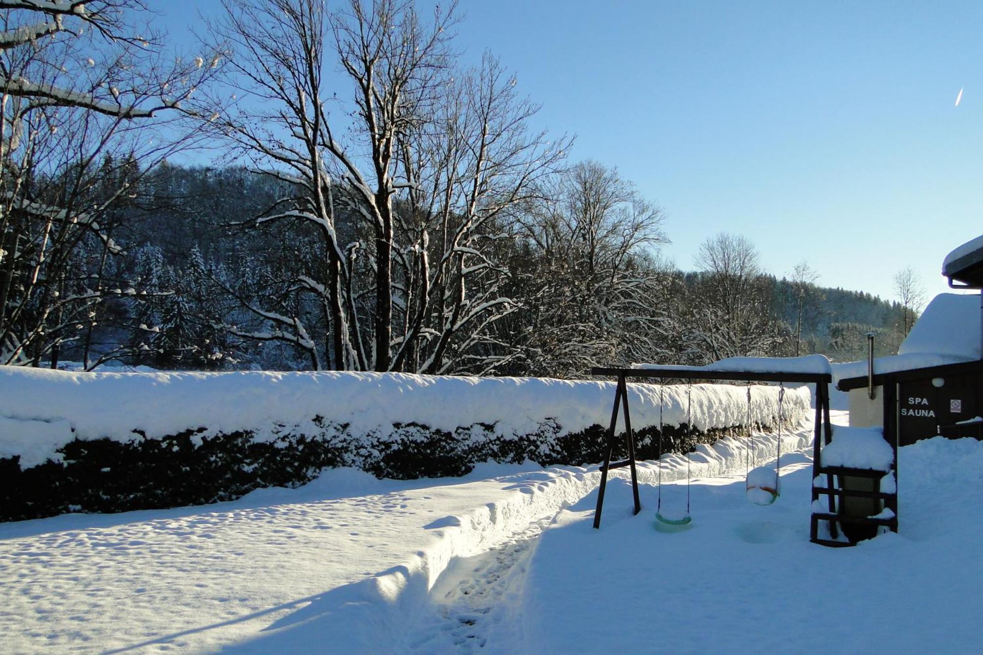 Gite 295 Montagnes Du Jura Avec Spa Et Sauna Classe 3 Etoiles Foncine-le-Haut Exterior foto